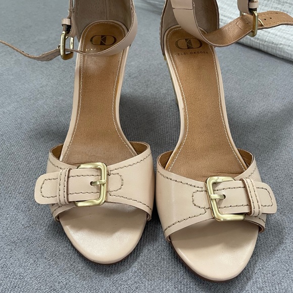 Kelsi Dagger | Wicker Wedge Size 9 1/2 - Picture 3 of 10